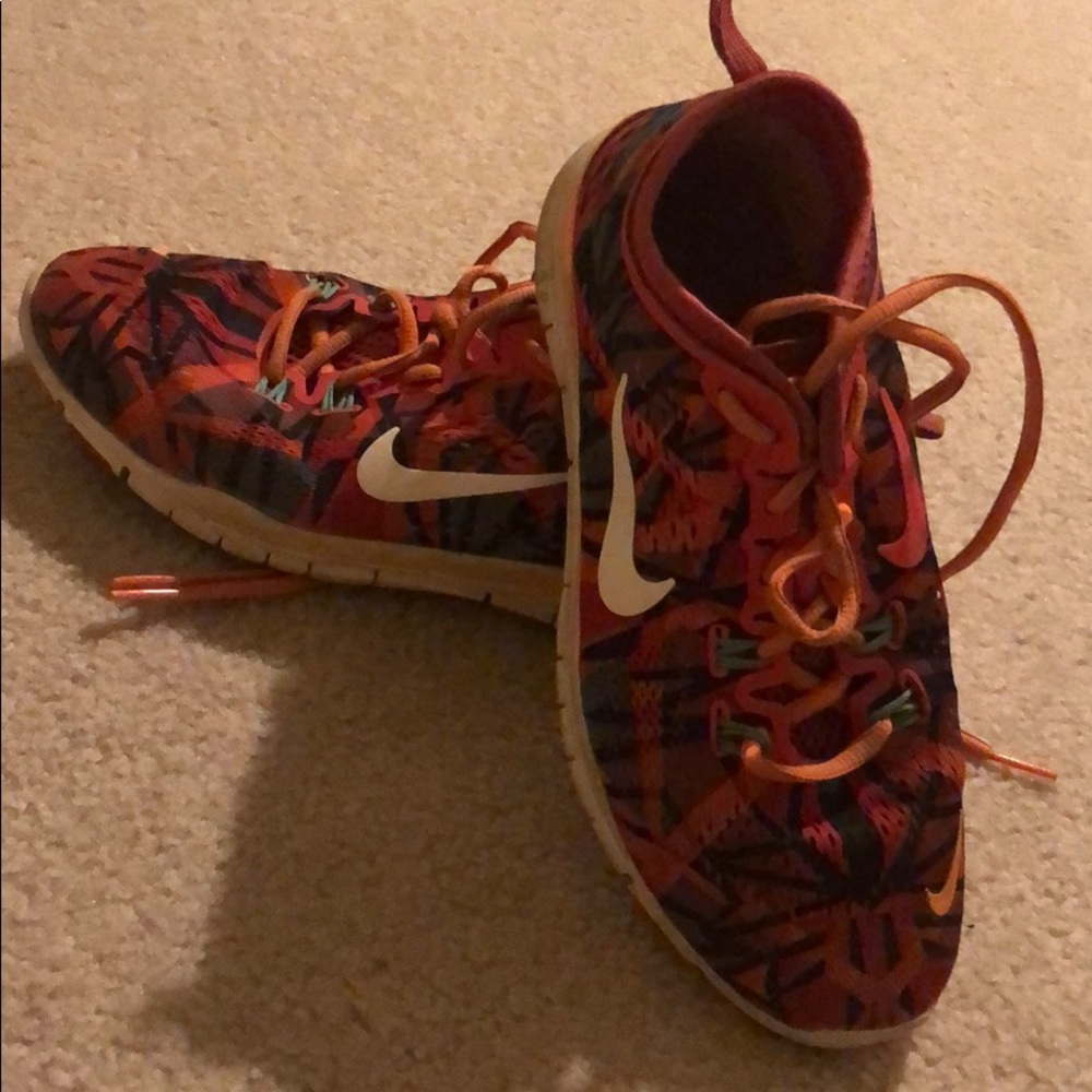 Nike Running Shoes size: 6.5
